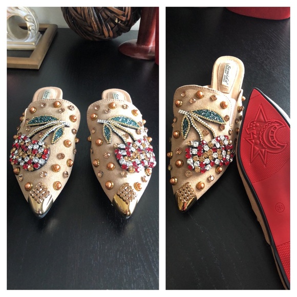 Cherry Rhinestone Khaki Metal Pointed Closed Toe Loafers - Picture 6 of 17